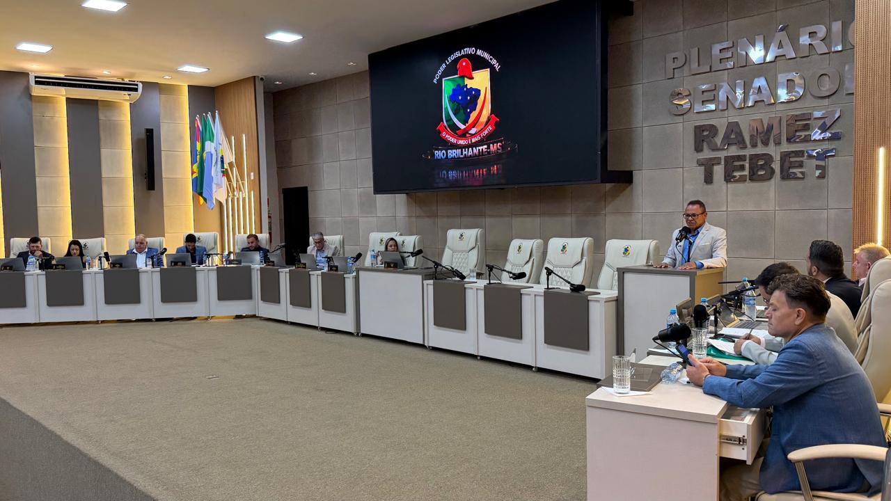 Câmara de Rio Brilhante aprecia projetos nas áreas de saúde, habitação e iluminação pública