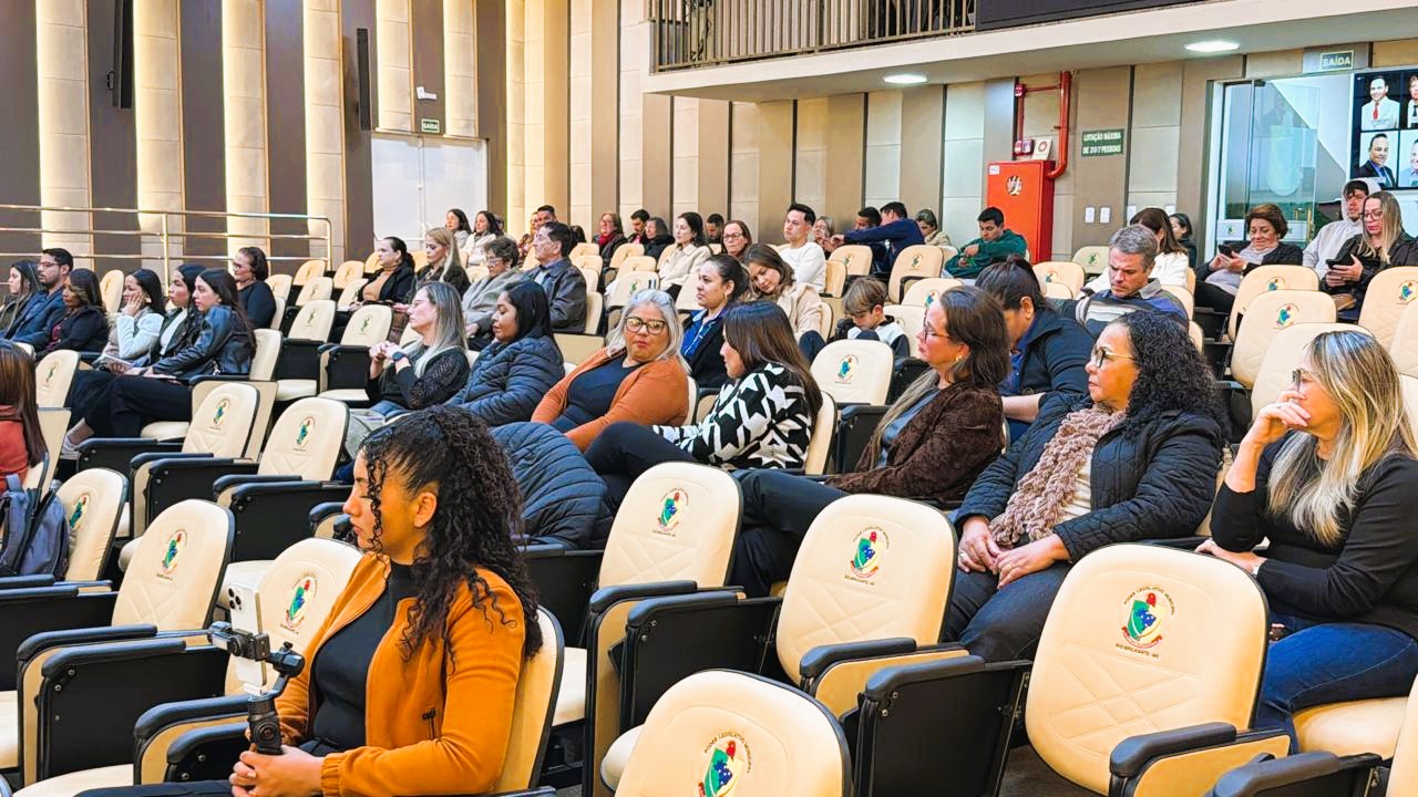 Sessão Solene homenageia os profissionais da Saúde de Rio Brilhante